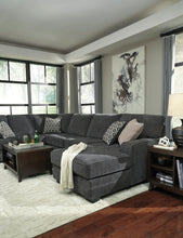 Load image into Gallery viewer, Tracling 3-Piece Sectional with Chaise