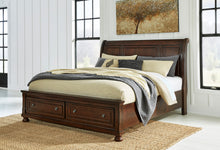 Load image into Gallery viewer, Porter King Sleigh Bed