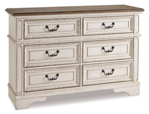 Realyn Small Dresser