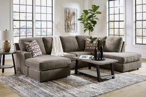 O'Phannon 2-Piece Sectional with Right Arm Chaise