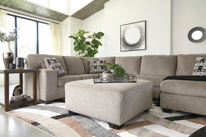 Ballinasloe 3-Piece Sectional with Right Arm Chaise Platinum