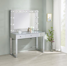 Load image into Gallery viewer, 3-drawer Vanity with Lighting Chrome and White